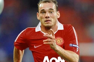 Inter “ép” Sneijder tới M.U?