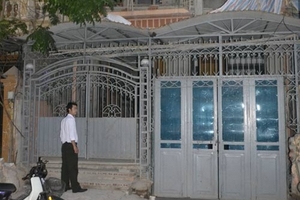 Ôsin la hét ‘có ma’ rồi nhảy từ tầng 3 xuống đất