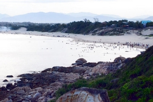 2 học sinh chết đuối trong ngày họp lớp