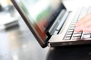 Trò lưu manh buôn bán qua mạng