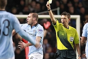 Trọng tài bị “giết” sau trận Man City – Real Madrid