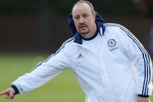 Benitez tin có thể giành 5 danh hiệu cùng Chelsea