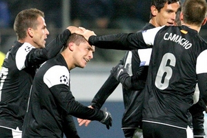 Malaga giành ngôi đầu bảng C: Quyền lực của người Tây Ban Nha