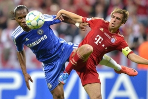 Di Matteo bị sa thải, Bayern lại nhói đau