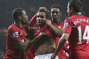 Sir Alex thưởng “nóng” cho Anderson