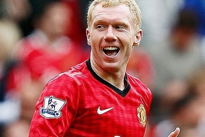 Scholes là cầu thủ M.U đầu tiên nhận 5 thẻ vàng: Già nhưng vẫn "nhiệt"