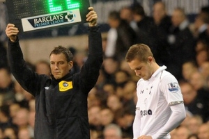 Chelsea hối tiếc vì vội vã kiện trọng tài Clattenburg