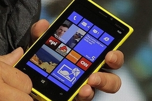Microsoft hứa sửa lỗi khởi động ở Windows Phone 8