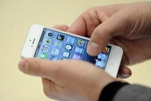 Doanh nghiệp sẽ mua nhiều iPhone hơn BlackBerry