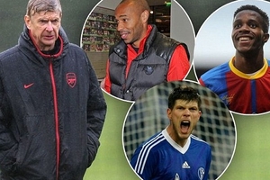 Wenger cam đoan mua 2 mượn 1