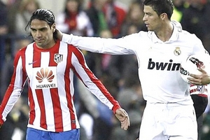 Hàng công ở Madrid: Xuất sắc hơn Ronaldo? Chứng minh đi Falcao!