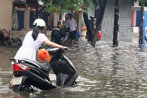 Đà Nẵng hết tiền chống ngập
