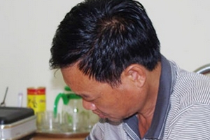 Gã si tình hai lần mang xăng đốt nhà ‘bồ trẻ’