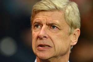 HLV Wenger sắp rời Arsenal?