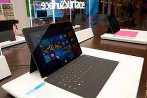 Microsoft phát triển ba mẫu Surface mới