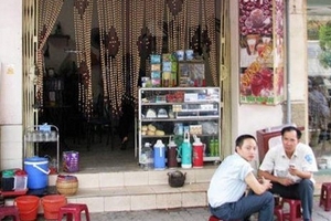 Cà phê, giải khát thi nhau phá sản