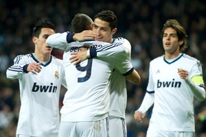 Real Madrid về nhì bảng D: Decima treo trên lưỡi hái tử thần