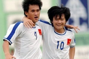 Văn Quyến thất nghiệp, Công Vinh án treo cả đời?