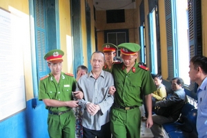 Rợn người trước tội ác giết người phanh thây