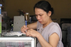 Cám cảnh "thầy, cô" vác đơn chạy việc: Vô vọng đường đến bục giảng