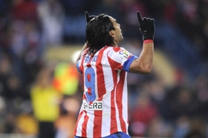 Falcao ghi 5 bàn trong một trận: “Mãnh hổ” phá hỏng tiệc của Messi