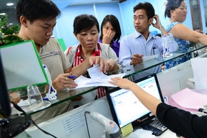 Nửa triệu người có thẻ Bảo hiểm y tế bơ vơ?