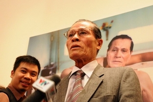 Ông già 70 tuổi: Biến thành “gay” vì bị phụ tình