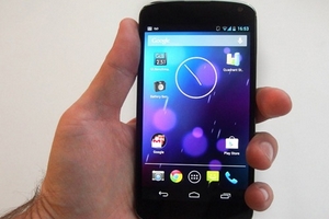 Nexus 4 bị xem là ‘nỗi thất vọng’ của Google