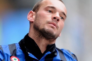 HLV Stramaccioni “cứu” Inter Milan bằng…Sneijder