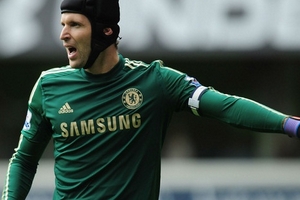 Petr Cech lo sợ phải phẫu thuật