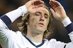 Chuyển nhượng Hè tại La Liga: Modric và Song tệ nhất