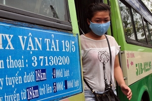 Cước vận tải nhấp nhổm tăng