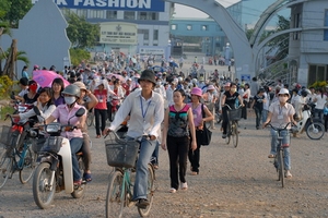 Chạnh lòng thưởng Tết