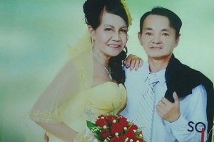 Đám cưới rình rang của cụ bà U80 với chú rể kém 14 tuổi