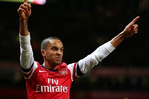 Arsenal: 99% Walcott sẽ ở lại!