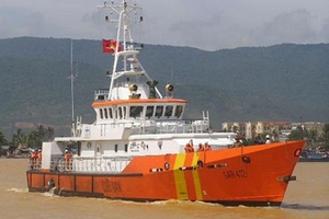 Cứu cùng lúc 2 tàu bị nạn trên biển Hoàng Sa