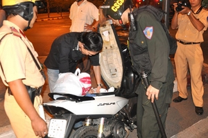 Bộ Công an chi viện TP.HCM 600 cảnh sát cơ động