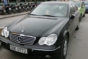 Ngày thường - Đua nhau bán xe, Ngày Tết, tranh nhau thuê xe