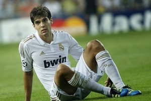 Kaka bị Mourinho "cạch mặt"