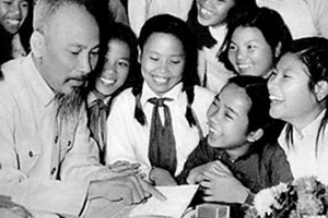 Xuân về nhớ Bác nhiều hơn