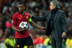 Mourinho nói gì sau trận hòa Man Utd?