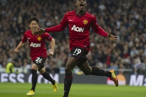 M.U tạo lợi thế trước Real: Bản lĩnh của "cáo già"