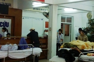 Bệnh viện “chạy” hết công suất