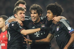 Bayern phô diễn sức mạnh: Jupp Heynckes đang làm khó Pep Guardiola!