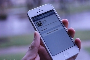 iPhone gặp lỗi bảo mật nguy hiểm