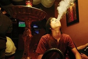 Shisha "chế" - món mới của dân chơi