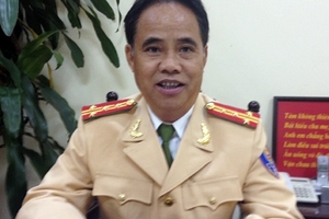 Cần bổ sung chế tài xử lý đội mũ bảo hiểm kém chất lượng