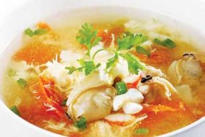 Canh trứng gà hải sản