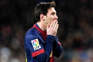 Hàng công Barca: Trông cả vào anh đấy, Messi!