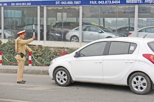 Xe chính chủ: Bộ GTVT bác xử phạt, Bộ Công an quyết bảo lưu